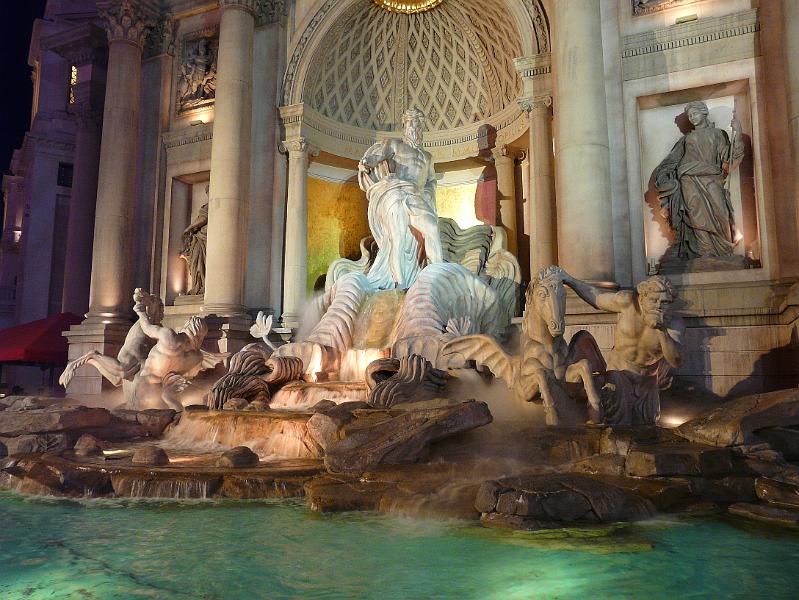 Caesar Palace P1020627.jpg